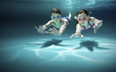 ¡Visión clara, brazada perfecta! La guía definitiva para colocarte correctamente las gafas de natación